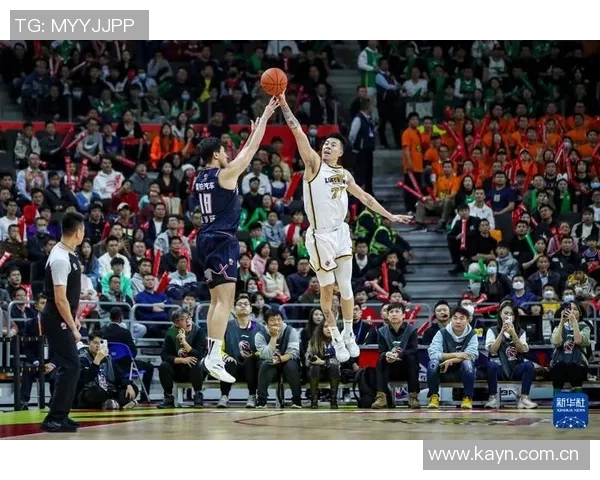 广东宏远客场击败辽宁本钢迎来三连胜，周鹏砍下全队最高27分