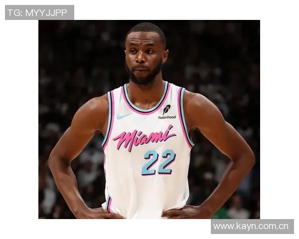 爵士逆转黄蜂,结束连败 爵士逆转黄蜂,结束连败