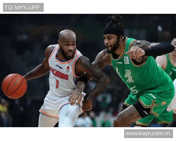 罗伯特-高登复出后场均贡献20+5+5,助球队连胜四场 罗伯特-高登复出后场均贡献20+5+5,助球队连胜四场