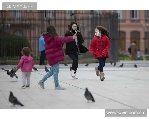 瓦拉哈诺斯：利物浦主帅克洛普警告球队勿懈怠，教练组严阵以待