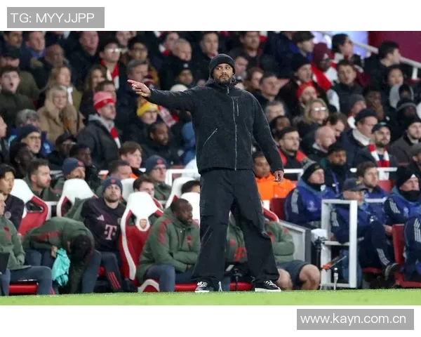 深陷拜仁欧冠诱惑，球员或提前退役，哪一条路更诱人？