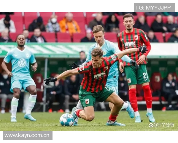 奥格斯堡主场逼平汉堡，保持领先优势不改变