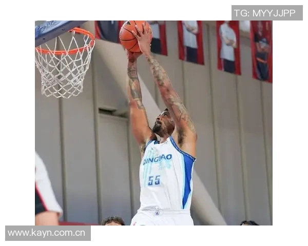 广东宏远大胜辽宁本钢，继续领跑CBA积分榜，完美保持全胜状态